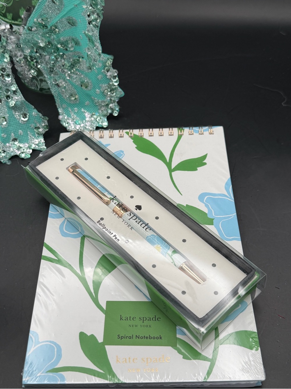 Kate Spade New York Floral Notebook and Pen Set in Blue Floral (Sunshine Floral)